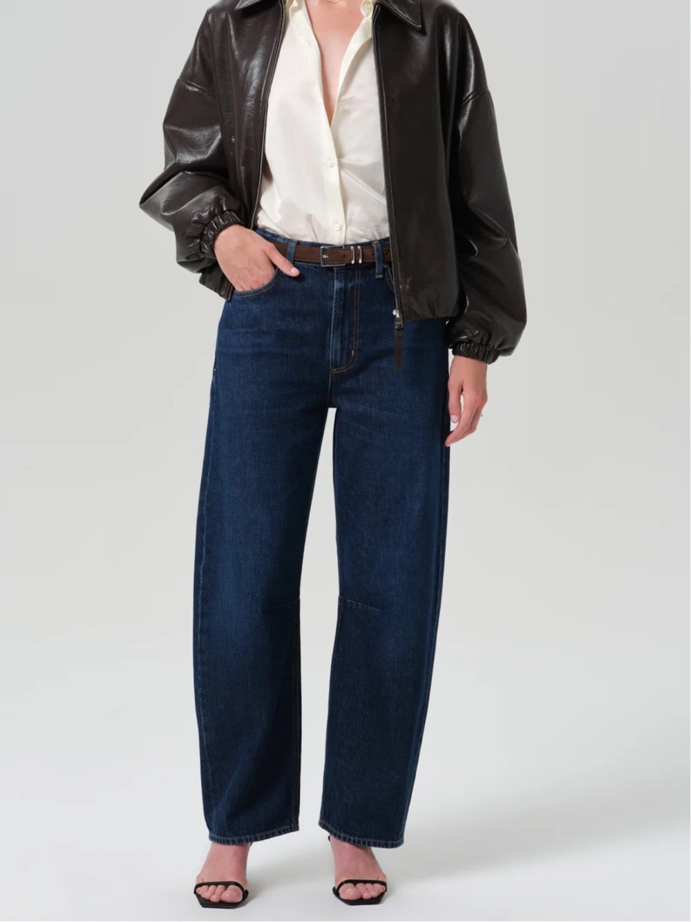 COH NWT Miro Long Relaxed Barrel Jean in Medina Size 27